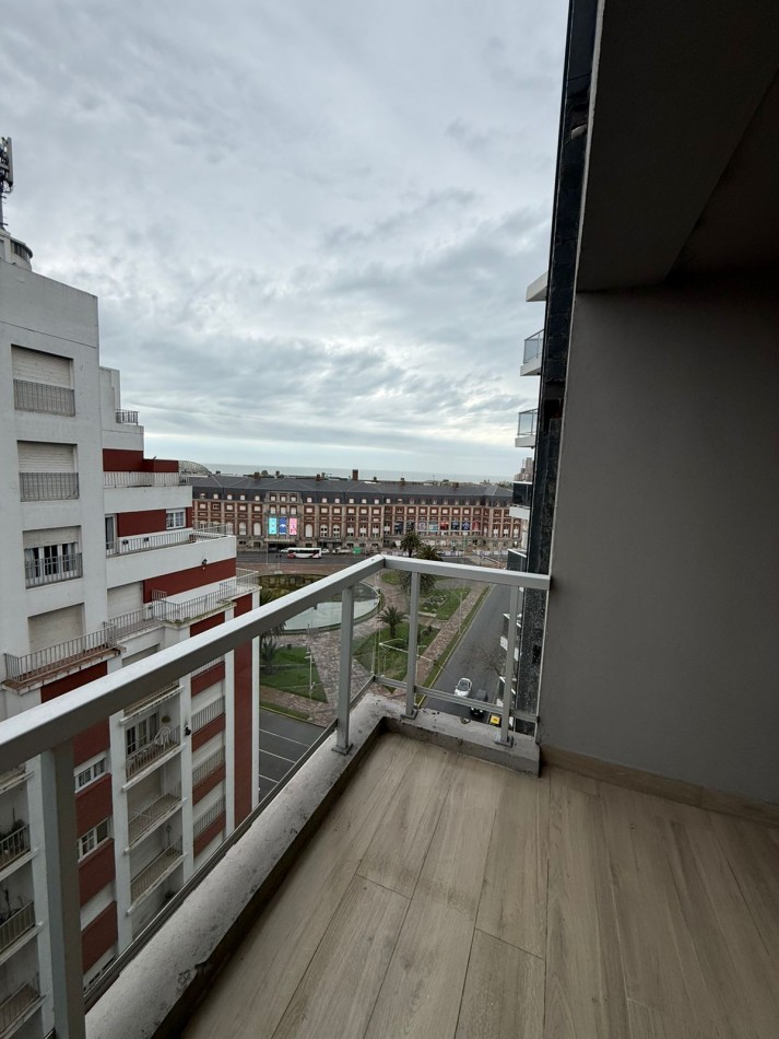Departamento dos ambientes a estrenar a metros del mar.