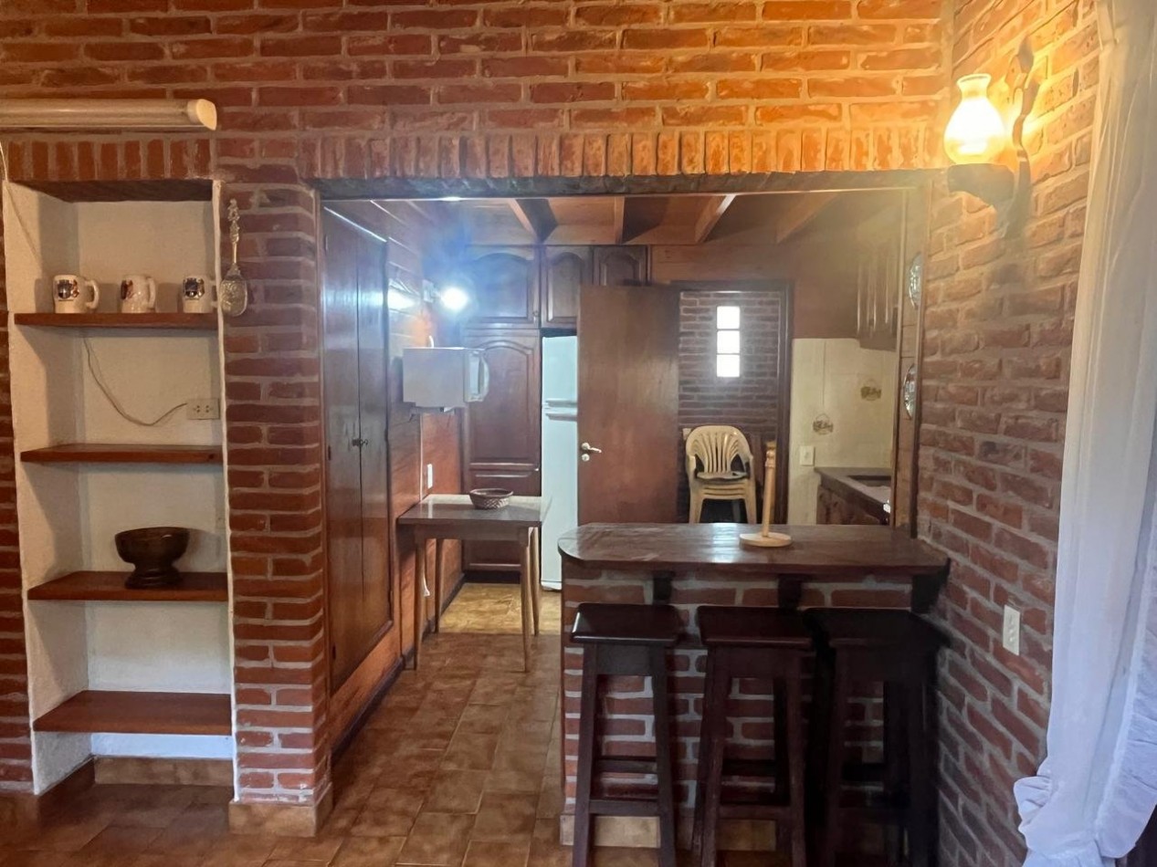 Casa en venta cinco ambientes. Pinamar. Costa Atlantica.
