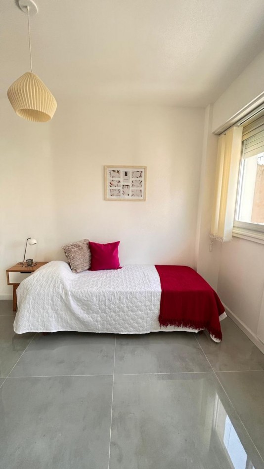 Departamento tres ambientes al frente  con balcon. Mar del Plata. Costa Atlantica.