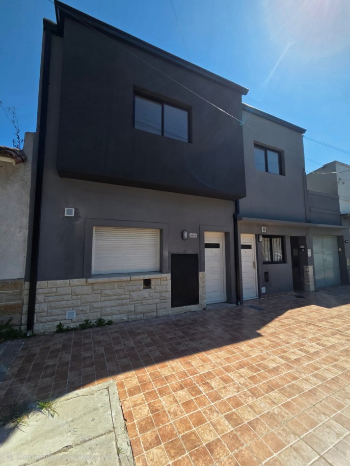 Ph de 3 ambientes a la calle en Duplex 