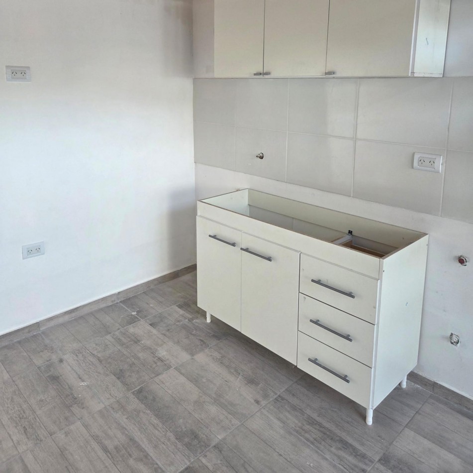 Duplex de 3 ambientes con balcon 