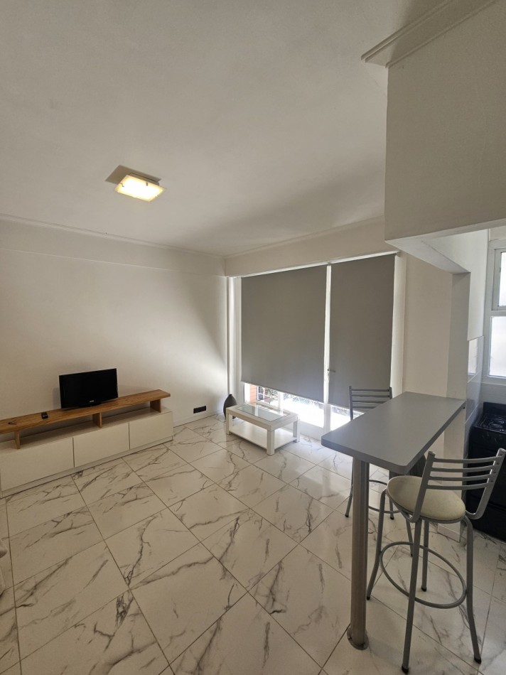 Venta. Depto un ambiente. Centro. Mar del Plata.